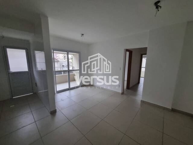 Apartamento para Venda em Praia Grande - 5